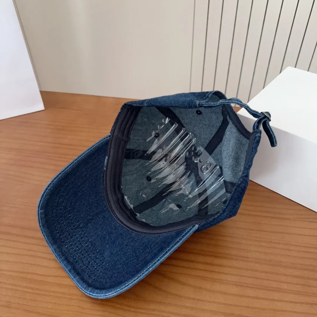 💰60 Chrome Hearts 💓Early spring Korean style fashion retro distressed hole hat wear design versatile baseball cap peaked cap